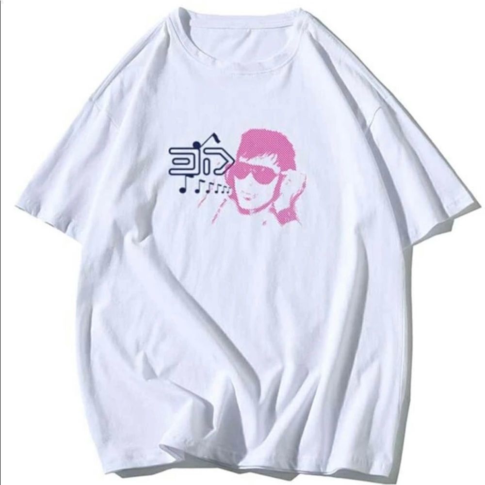 Funky 80’s style graphic T-shirt